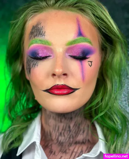 Emmaelizabeth Makeup OnlyFans Thumbnail #TpI1BNZhbQ