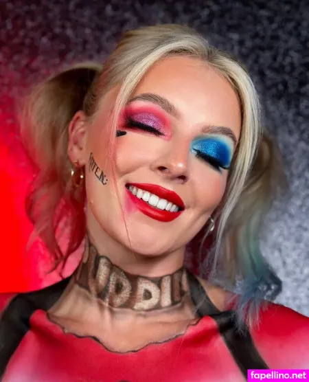 Emmaelizabeth Makeup OnlyFans Thumbnail #o2H2E9Oq2t