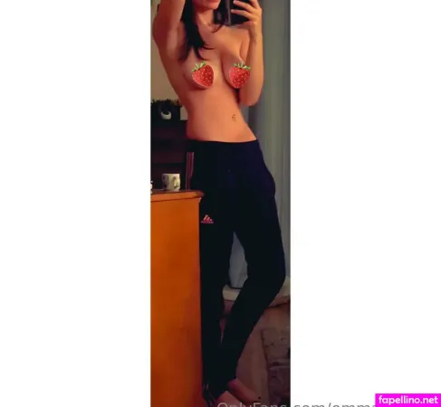 Emmafemma OnlyFans Thumbnail #FsqgetLqLC