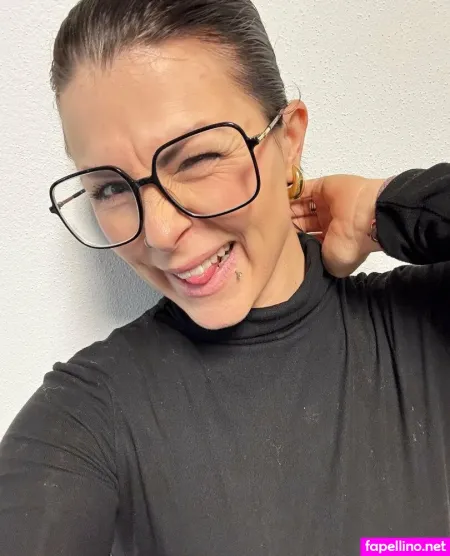 Emmafischerr OnlyFans Thumbnail #Xx5KPtX2qj