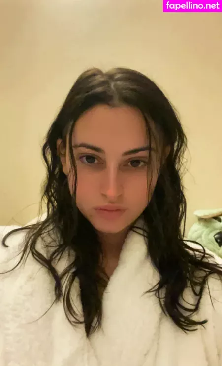 Emmafkfree OnlyFans Thumbnail #SbO4z1b3hs