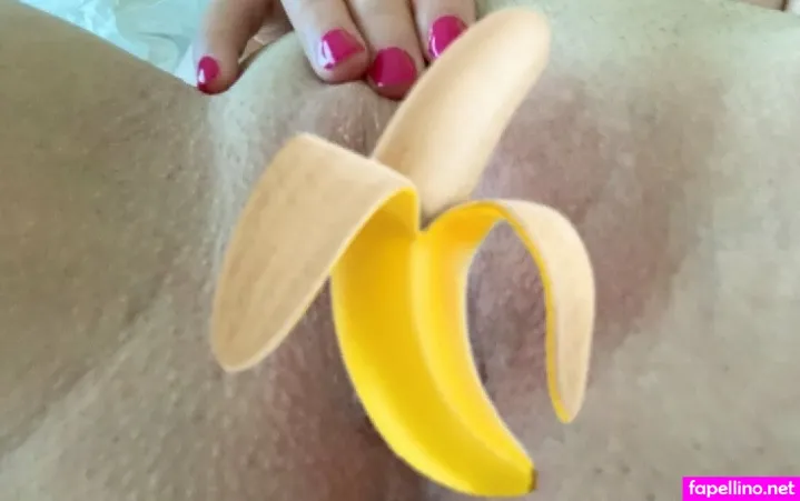 Emmafree OnlyFans Thumbnail #9wKxSUYC1I