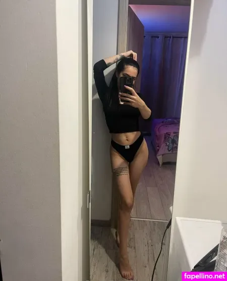 Emmafreee OnlyFans Thumbnail #P2hKgSR8dP