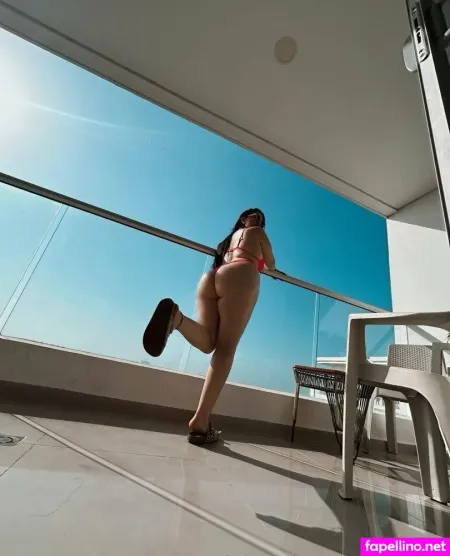 Emmagommez OnlyFans Thumbnail #XXz8aVz0U2