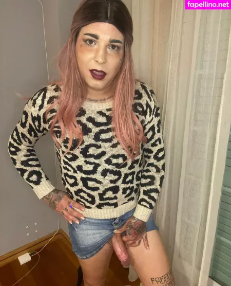 Emmaink13 OnlyFans Thumbnail #lUgxzm4xIC