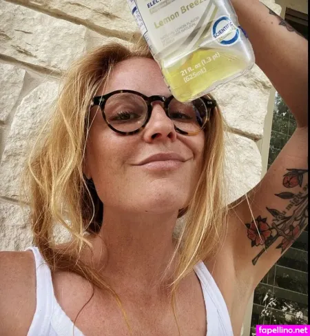 Emmaintexas OnlyFans Thumbnail #Xm1bzNsDrE