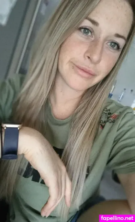Emmajane6663 OnlyFans Thumbnail #0WVeXtWB3O