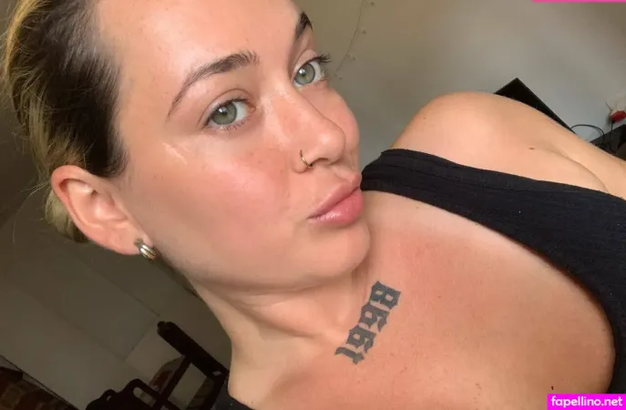 Emmajonesxoxo OnlyFans Thumbnail #psBoT6vB8k