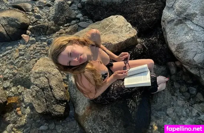 Emmakrocherolle OnlyFans Thumbnail #Ah1fidb3FD