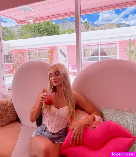 Emmalie Balsis OnlyFans Thumbnail #gLqvC4Rnf7