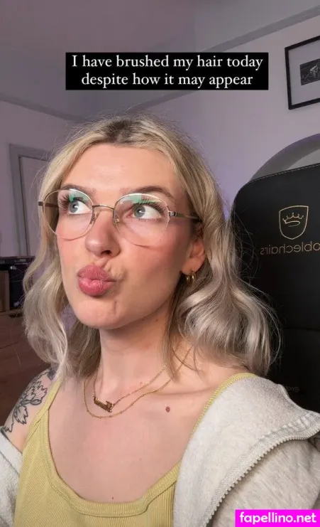 Emmalition OnlyFans Thumbnail #EmWgAYTvmT