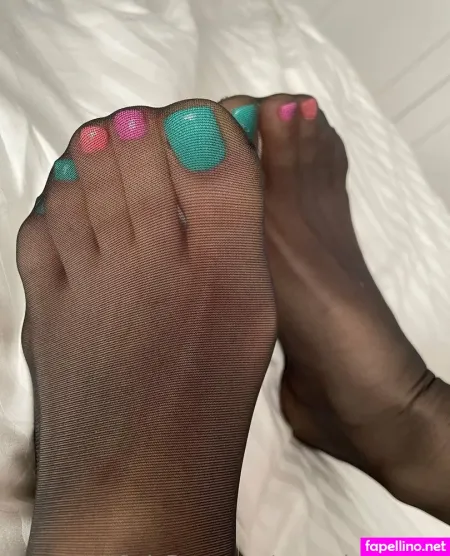 Emmalovettfeet OnlyFans Thumbnail #lMPipwcmqN