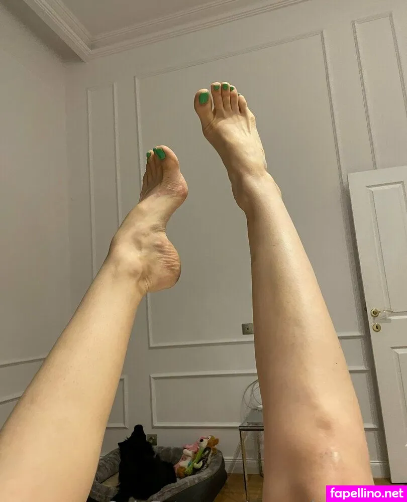 emmalovett_, emmalovettfeet Nude Leaked OnlyFans Photo #z25vWKI2kq