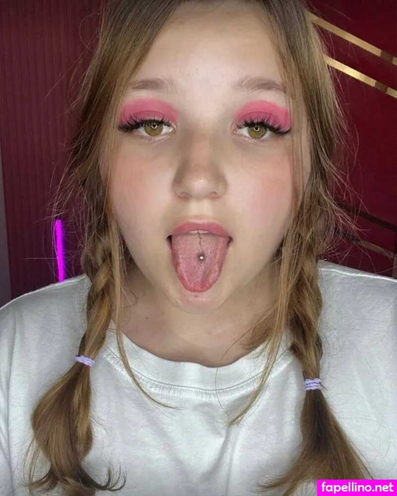 emmalucey, emmaluxey Nude Leaked OnlyFans Photo #HnlcOnE5pn