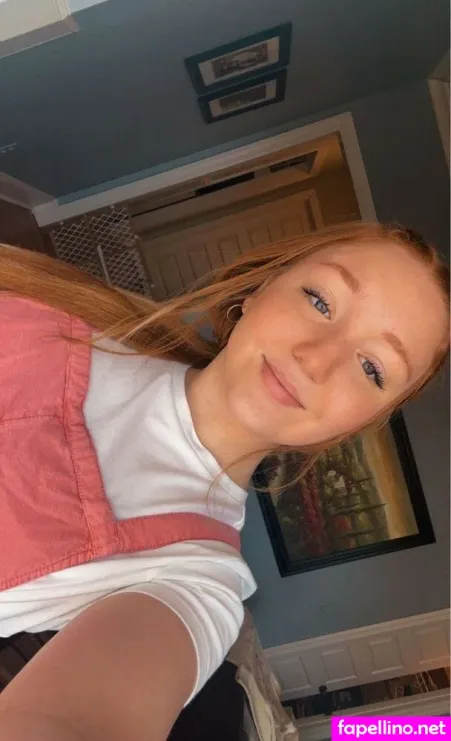 Emmamaeeee OnlyFans Thumbnail #8xbti5pVaA