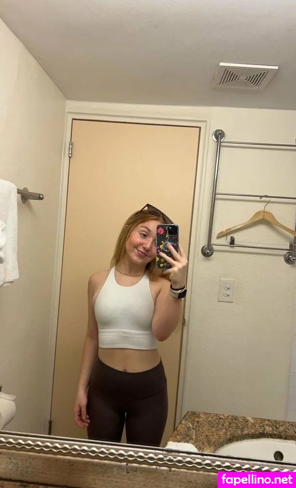 emmamaeeee, emmamaeeeee Nude Leaked OnlyFans Photo #PUKR93ulb8