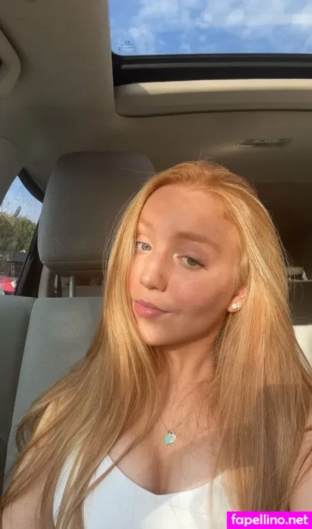 Emmamaeeee OnlyFans Thumbnail #r8vwYBFNNz