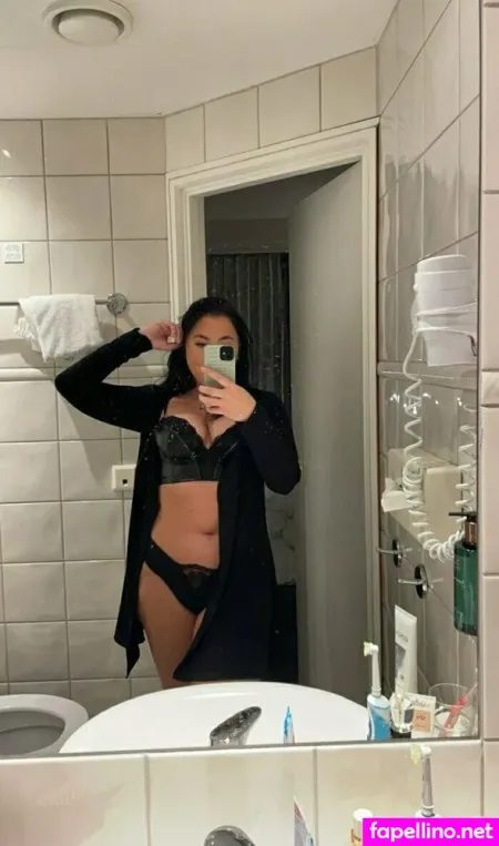 Emmamalibu OnlyFans Thumbnail #6nD64DgPtB