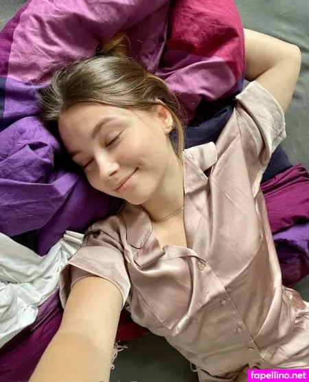 Emmammayo 1 OnlyFans Thumbnail #NWBZFBBOy9