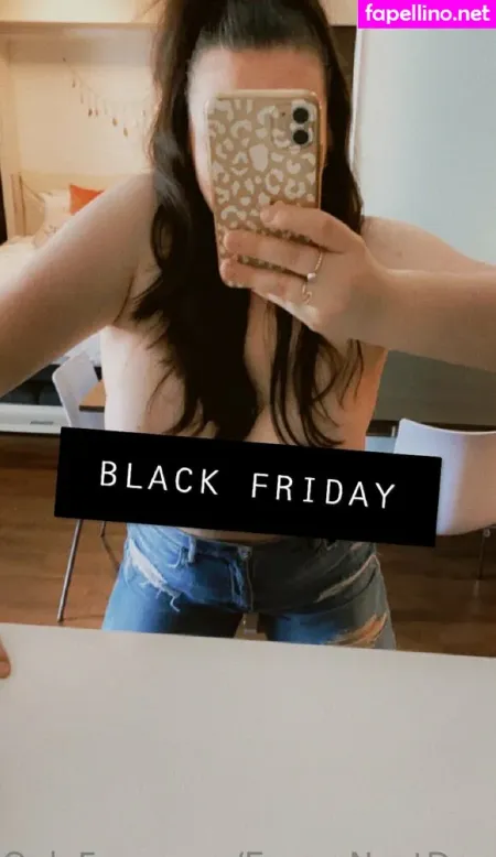 Emmanextdoor OnlyFans Thumbnail #ZLv8ryZ8Iv