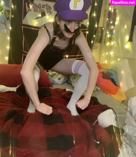 Emmanooodle OnlyFans Thumbnail #ShbiXcdvFo