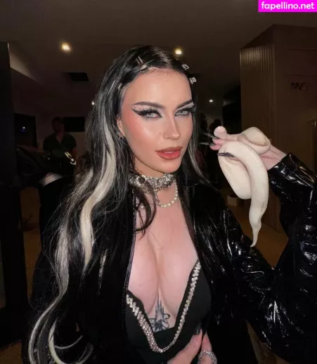 Emmanorton OnlyFans Thumbnail #BKk2xTYQfQ