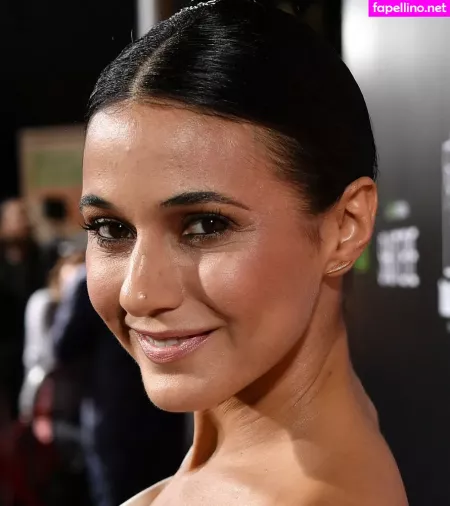 Emmanuelle Chriqui OnlyFans Thumbnail #9WWPiWWK8G