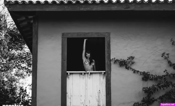 Emmanuelle Guimaraes Main Profile Photo