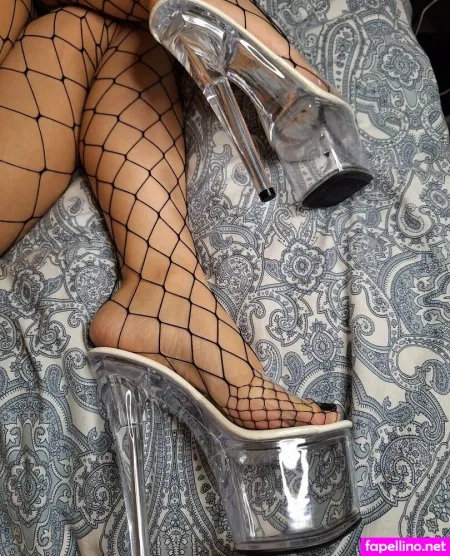 Emmanuelle Solemarks69 OnlyFans Thumbnail #de3TKkdZ49