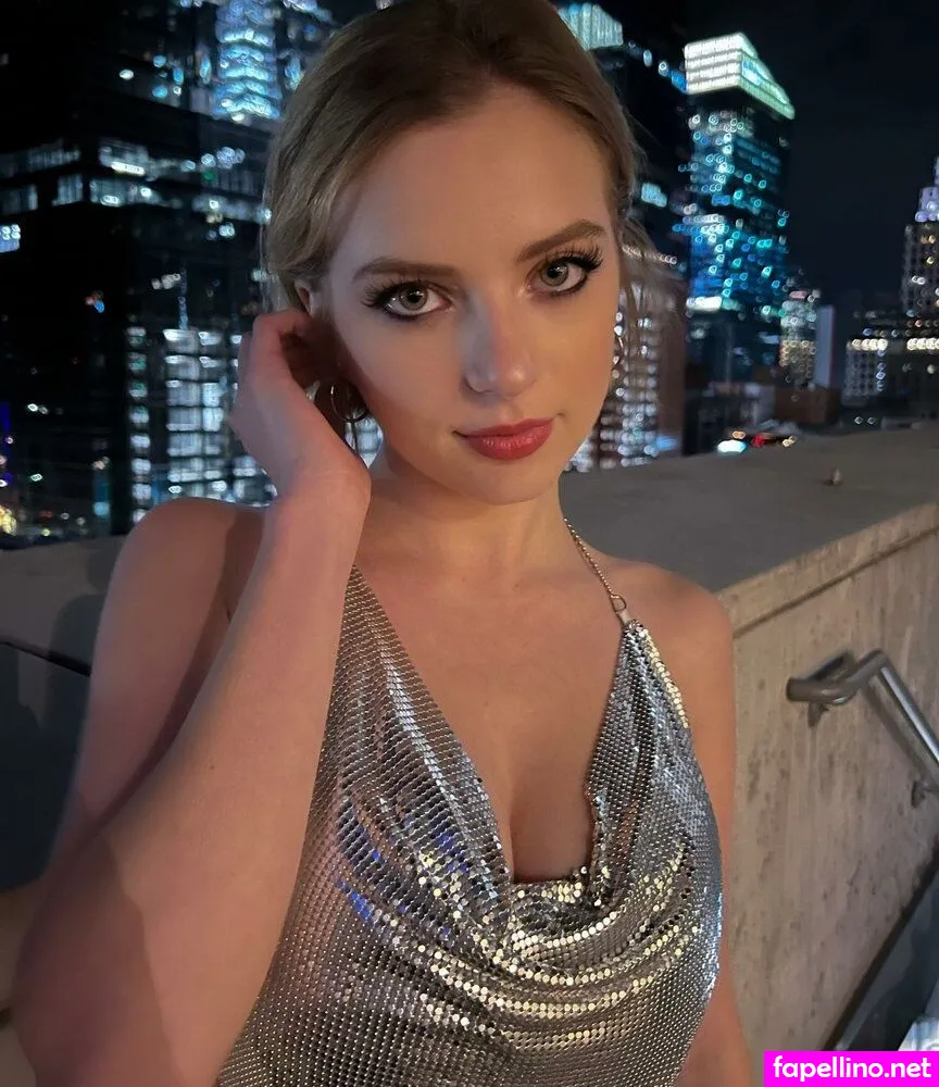 Emma, Emmanuelle, bunni.emmie, e_weddy, emmanuelleweddell Nude Leaked OnlyFans Photo #PBnvOTuOow