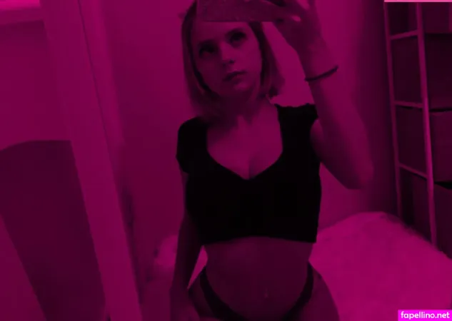 Emmanuelleweddell OnlyFans Thumbnail #t5MaGt7zkv