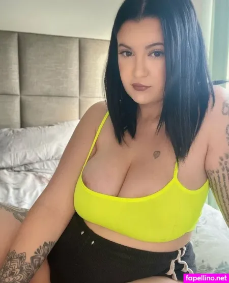 Emmapear OnlyFans Thumbnail #FqrvEfXjqB
