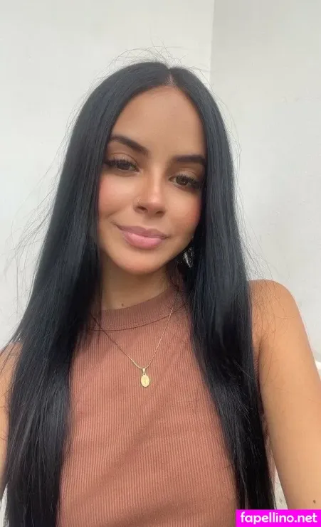 Emmapetitee OnlyFans Thumbnail #6adROlbP3t