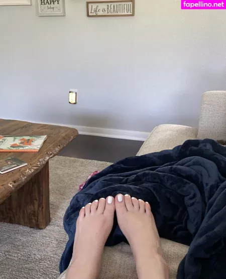 Emmapetrii20 OnlyFans Thumbnail #Aw3b0wsM6H