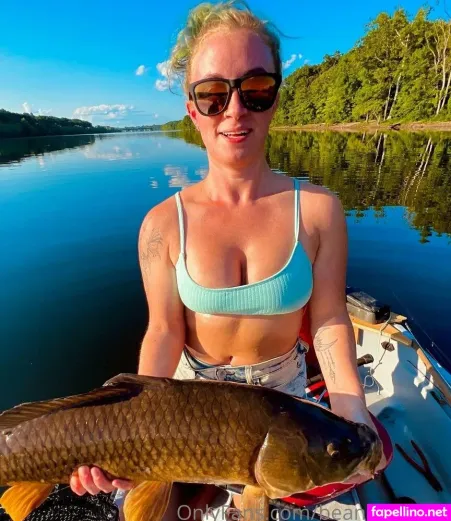 Emmaryker OnlyFans Thumbnail #P6WtqOwP19