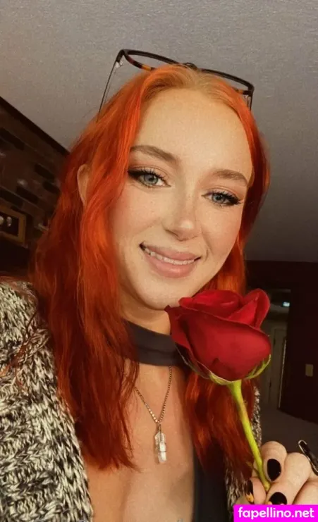 Emmaryker OnlyFans Thumbnail #mBa5yGriDm