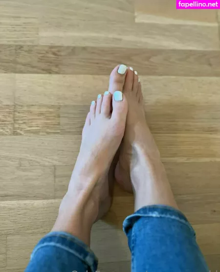 Emmas World OnlyFans Thumbnail #HzUdYkYTe6