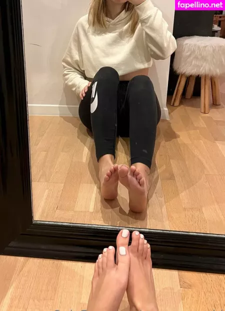 Emmas World OnlyFans Thumbnail #SmYmn0jnIe