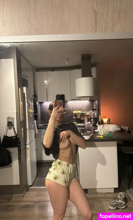 Emmasauvagesof OnlyFans Thumbnail #40qgFDsyzz