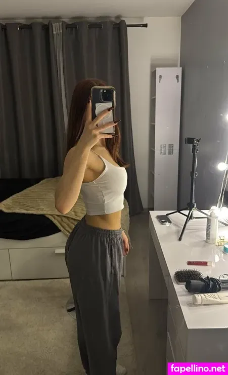 Emmasauvagesof OnlyFans Thumbnail #IldVkzqfjg