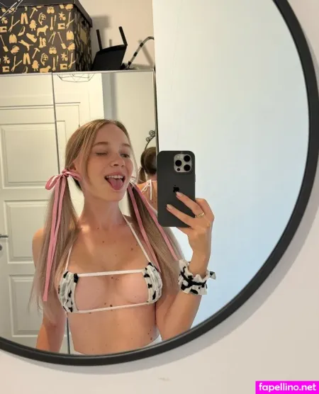 Emmaseverina OnlyFans Thumbnail #RwVhFYacoC