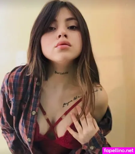 Emmaseverinafree OnlyFans Thumbnail #5JGMx0AdDG