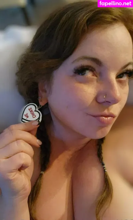 Emmastoned420free OnlyFans Thumbnail #DlWnESIg5x