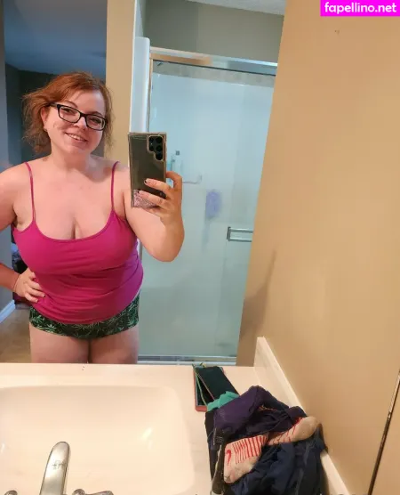 Emmastoned420free OnlyFans Thumbnail #EmxqHNBFOT