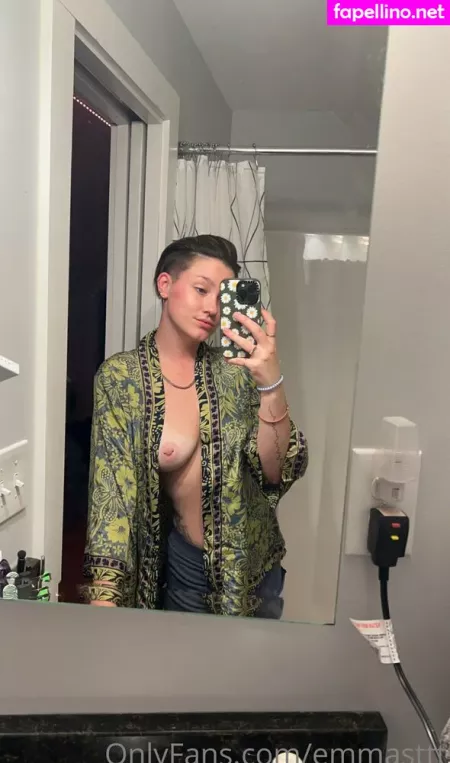 Emmasttt OnlyFans Thumbnail #8QHXTwFUvj