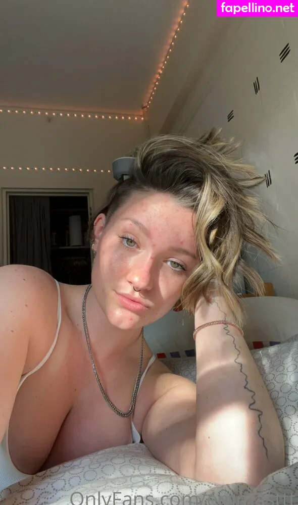 emmastt, emmasttt Nude Leaked OnlyFans Photo #vGis6lnt5A