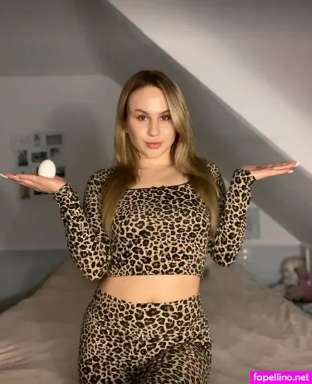 Emmasup OnlyFans Thumbnail #7E6MQOktvg