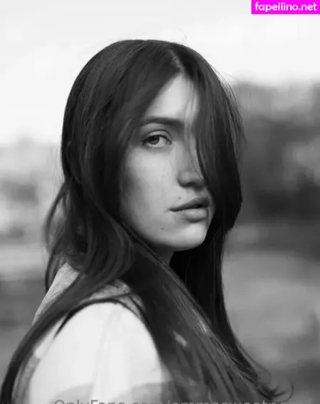 Emmasweetness1 OnlyFans Thumbnail #JLLS6RkvW9