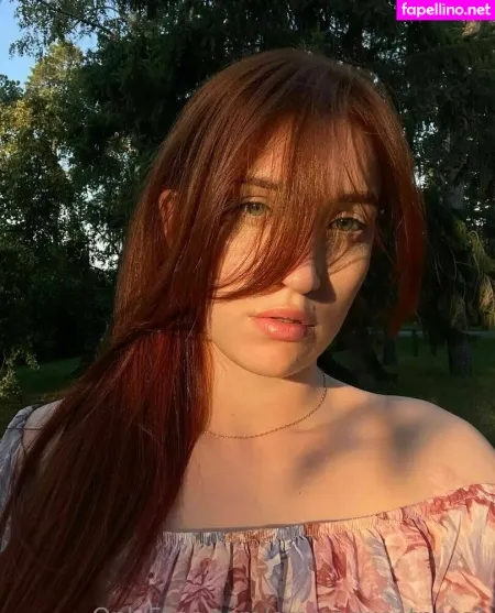 Emmasweetness1 OnlyFans Thumbnail #f05P9ENuxv