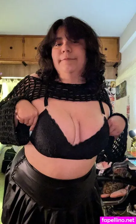 Emmathiick OnlyFans Thumbnail #9olVYCRTkG